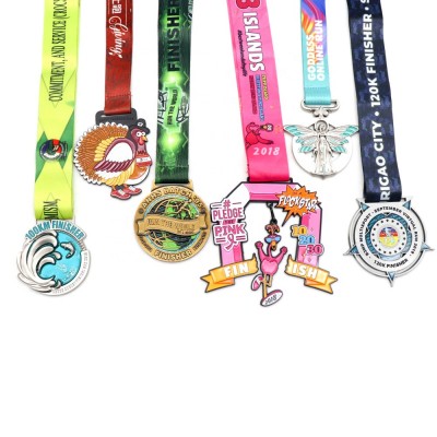 China cheap Custom metal design you own Marathon Running zinc alloy 3D gold metal award medal with sublimation ribbon